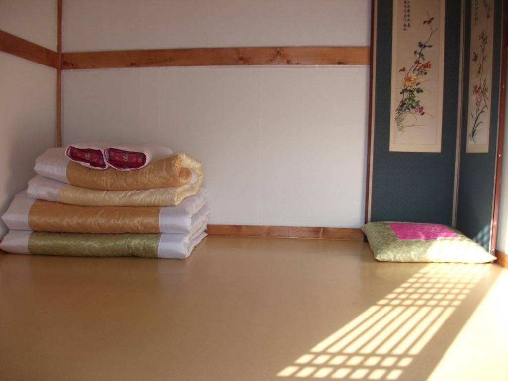 Hyosunjae Hanok Guesthouse Seoul Bilik gambar